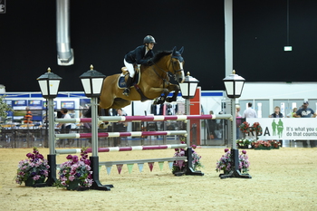 Yet another National title for the talented Amy Inglis